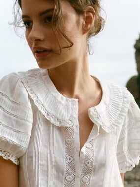 Doen Bernadine Blouse